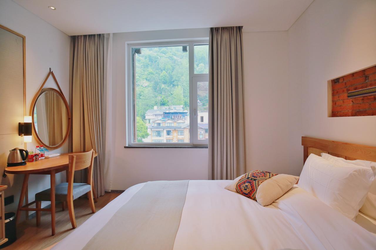 Suoxishanju Light Luxury Resort Hotel Zhangjiajie Exteriör bild