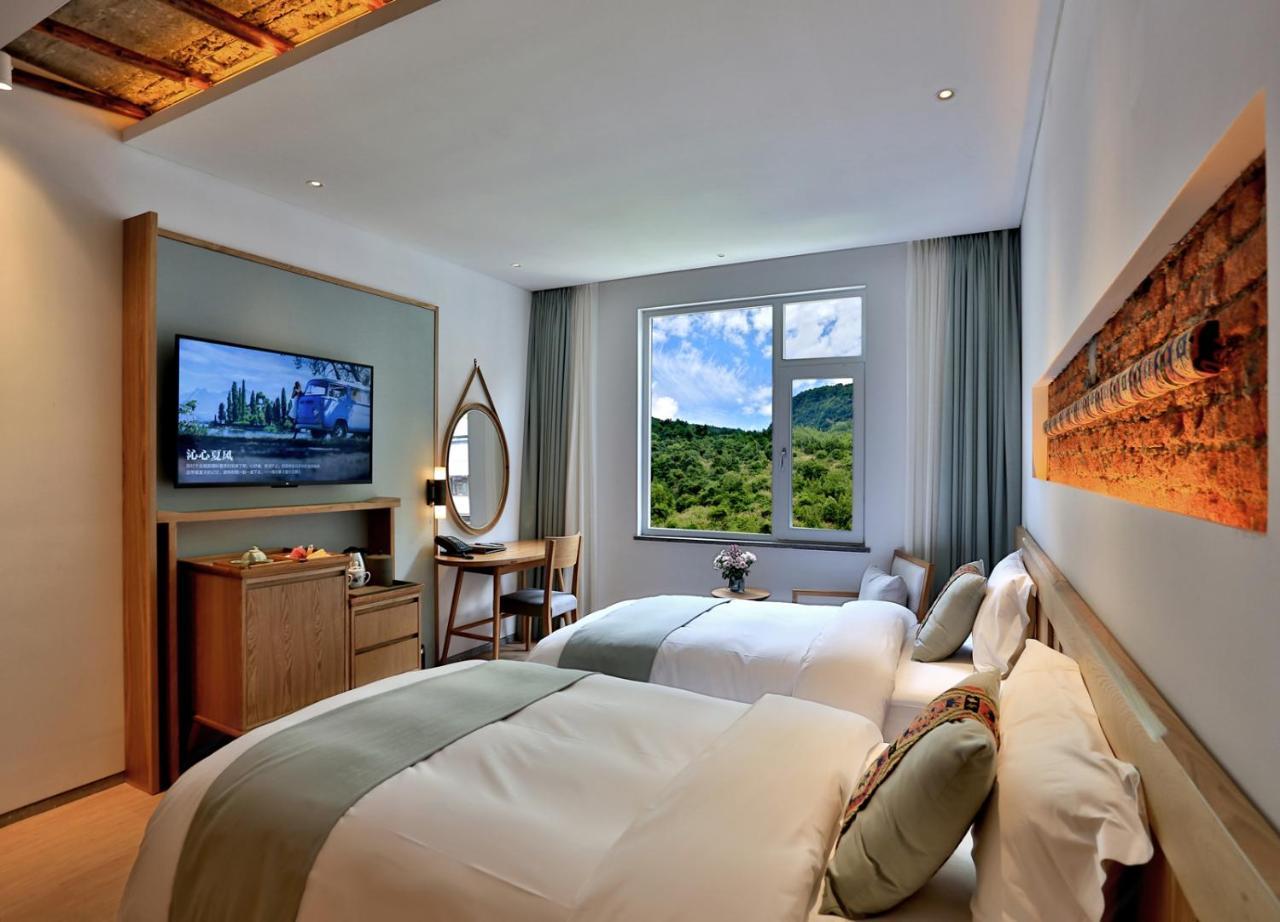Suoxishanju Light Luxury Resort Hotel Zhangjiajie Exteriör bild