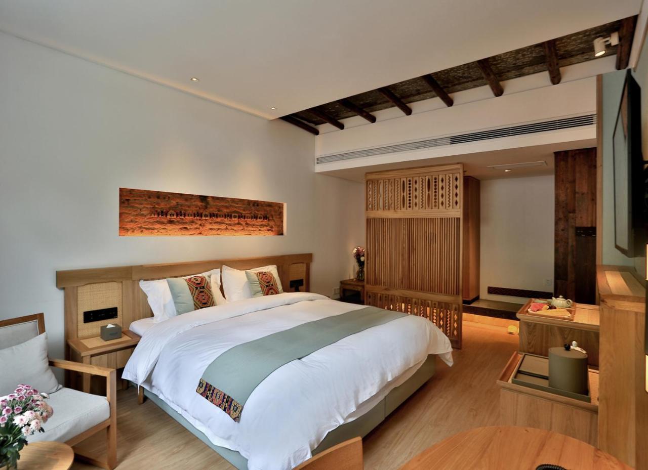 Suoxishanju Light Luxury Resort Hotel Zhangjiajie Exteriör bild