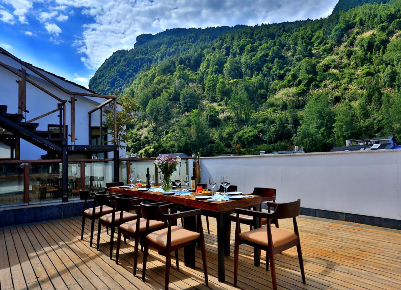 Suoxishanju Light Luxury Resort Hotel Zhangjiajie Exteriör bild
